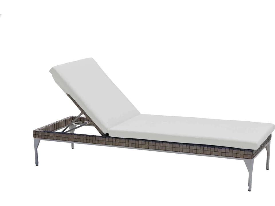 Brafta Outdoor Chaise Lounge in Seashell Flat with Adjustable Reclining Back