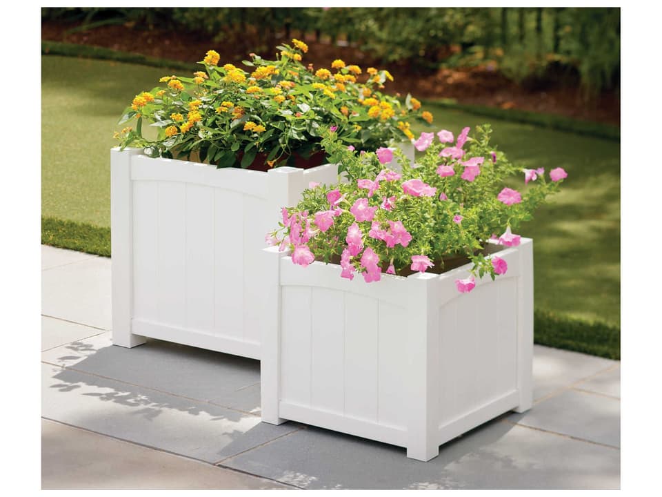 Recycled Plastic Outdoor Planters - PatioLiving | PatioLiving