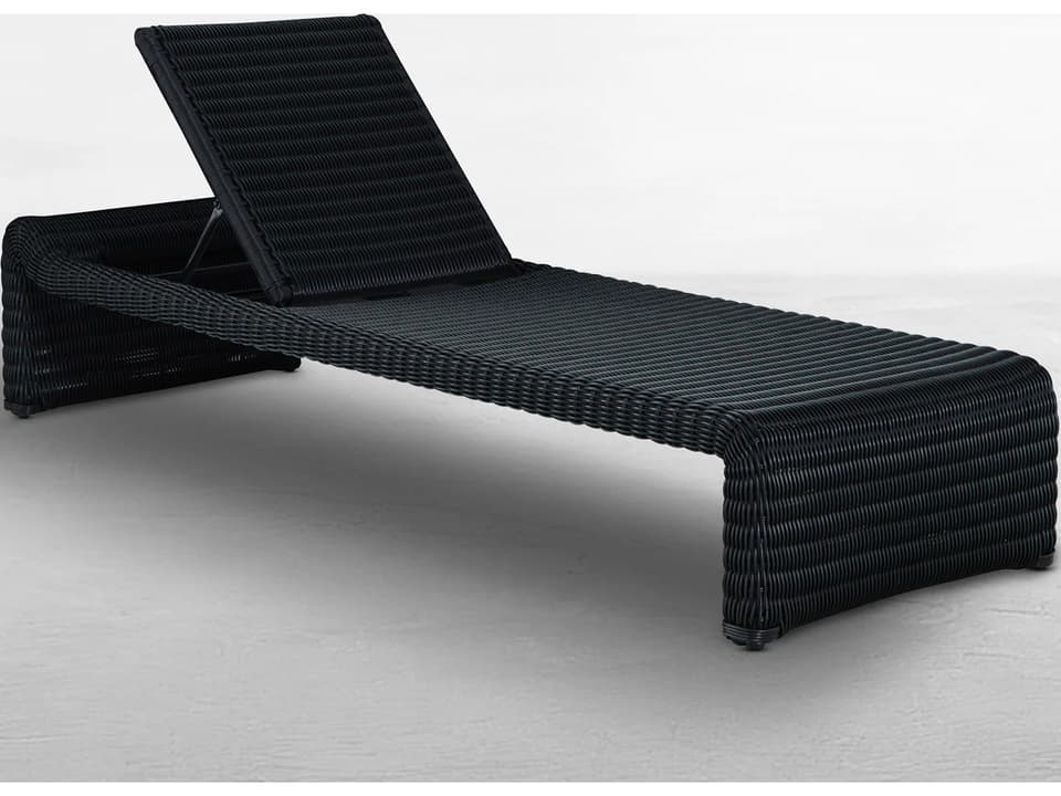 Como Resin Wicker Chaise