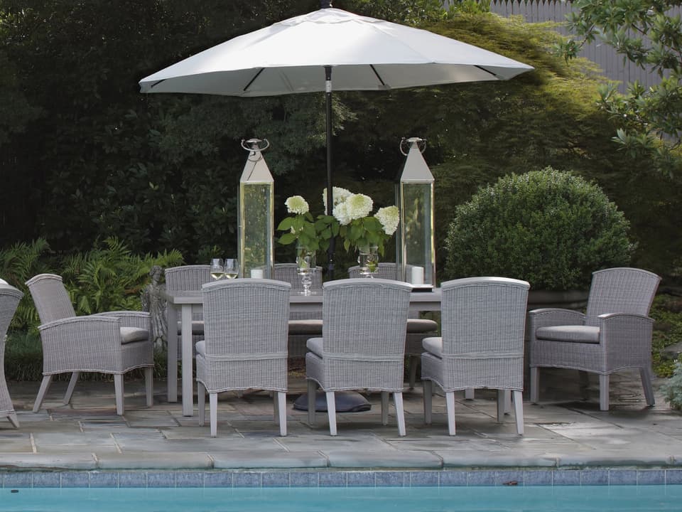 Astoria Wicker Dining Set