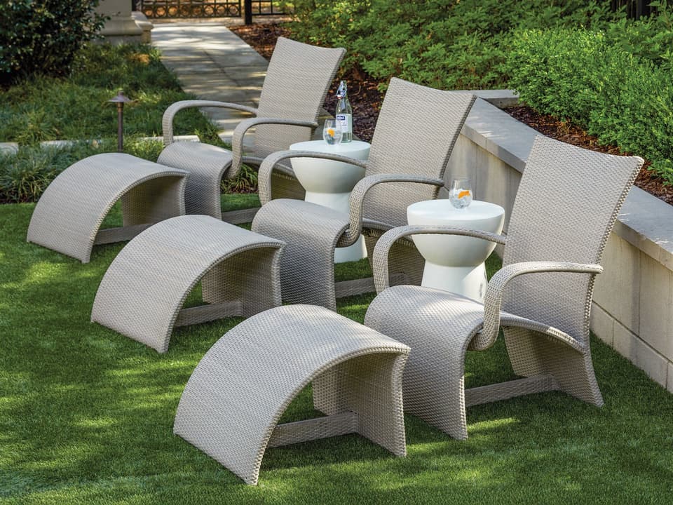 Summer Classics Halo Wicker Chaise Lounge in Onyx | PatioLiving