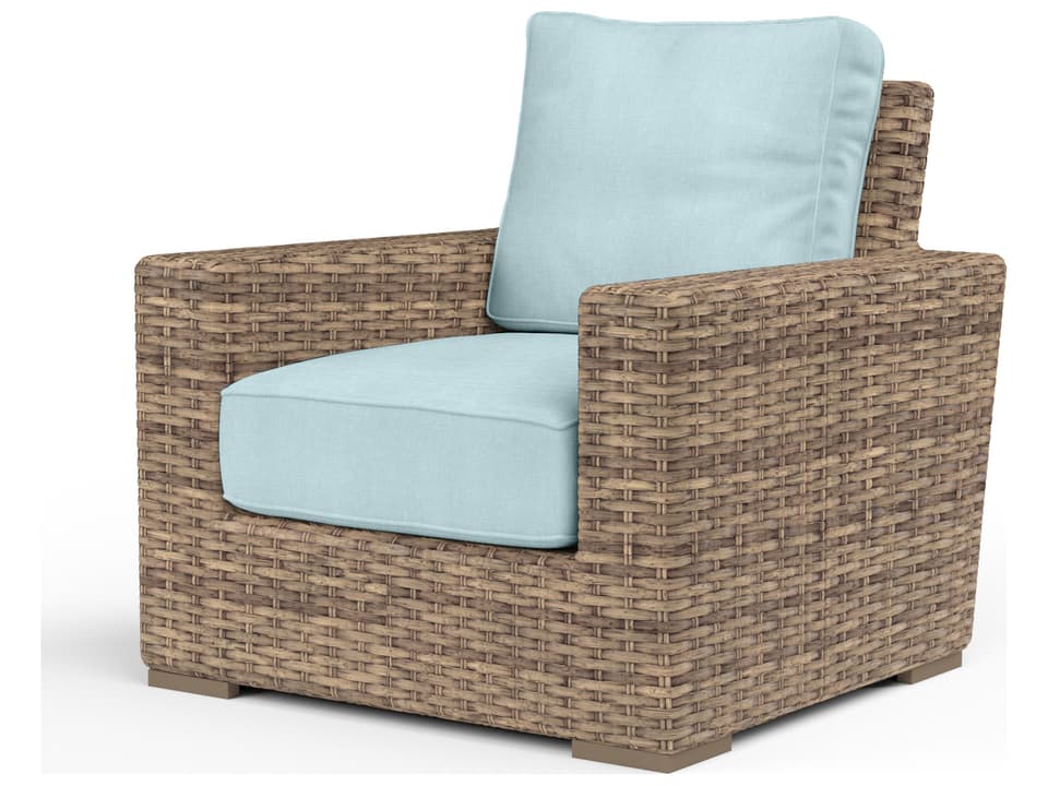Havana Wicker Lounge Chair with Sunbrella Cushions