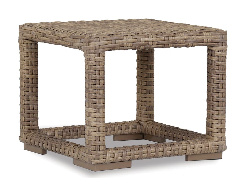 Havana Square Wicker End Table in Weathered Tobacco Leaf