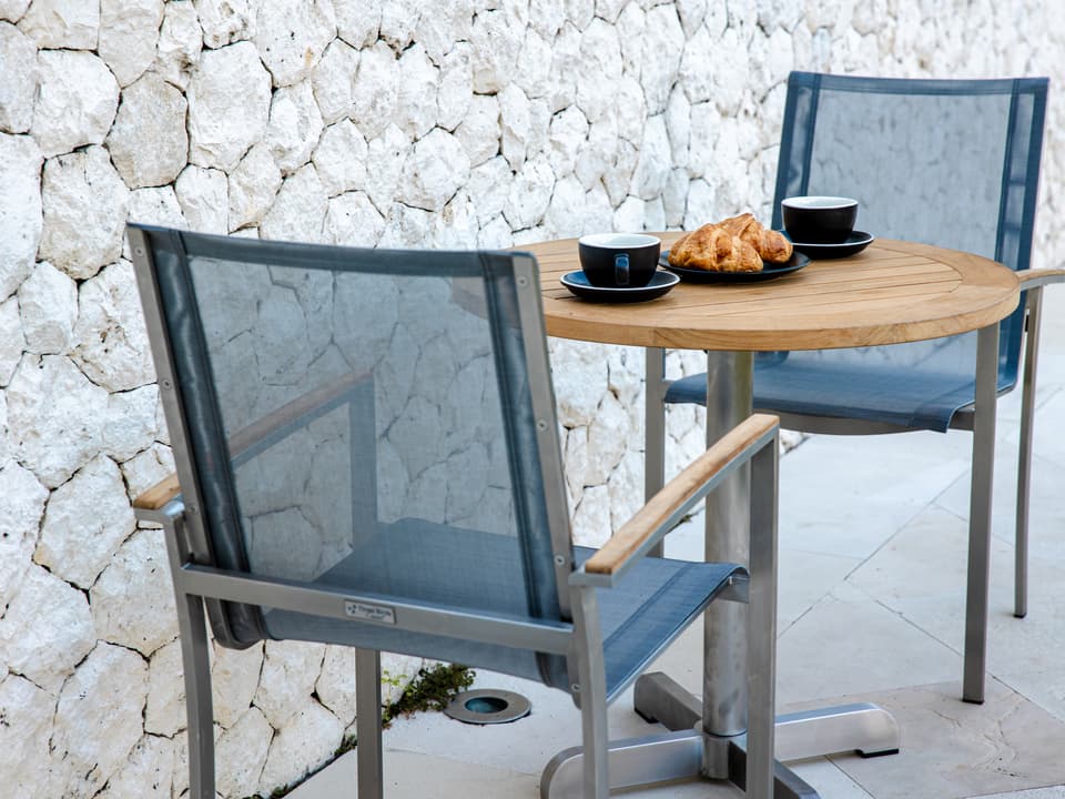 Avanti Steel Outdoor Patio Dining Set
