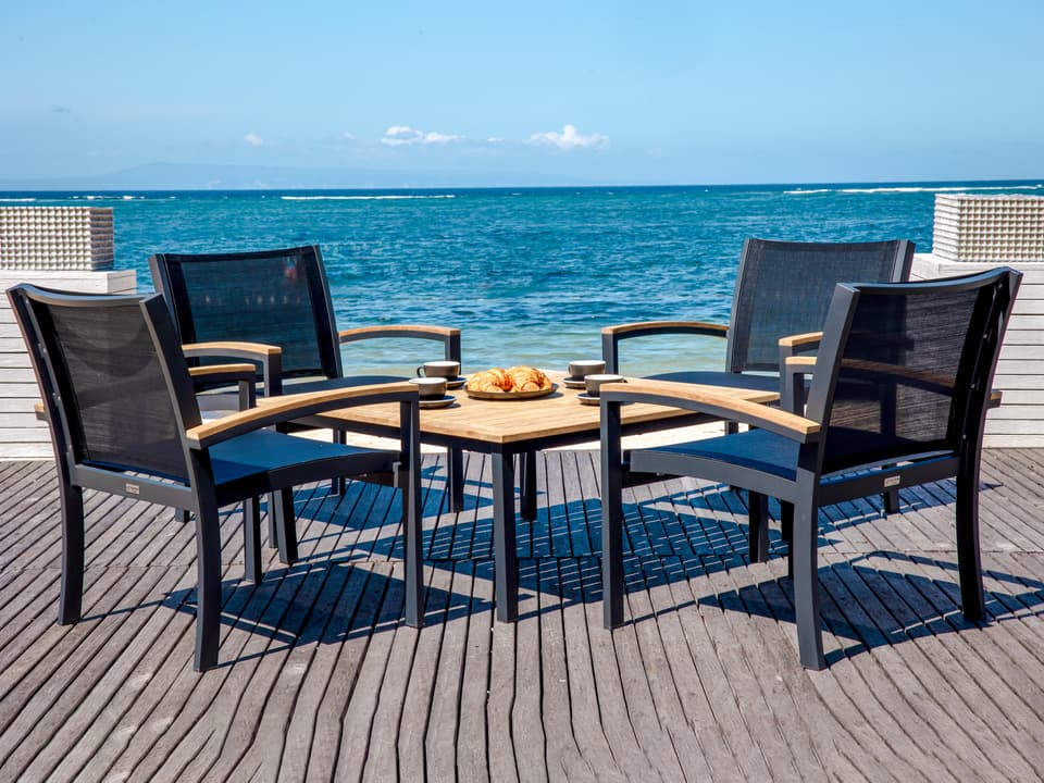 Soho Aluminum Sling Patio Lounge Set