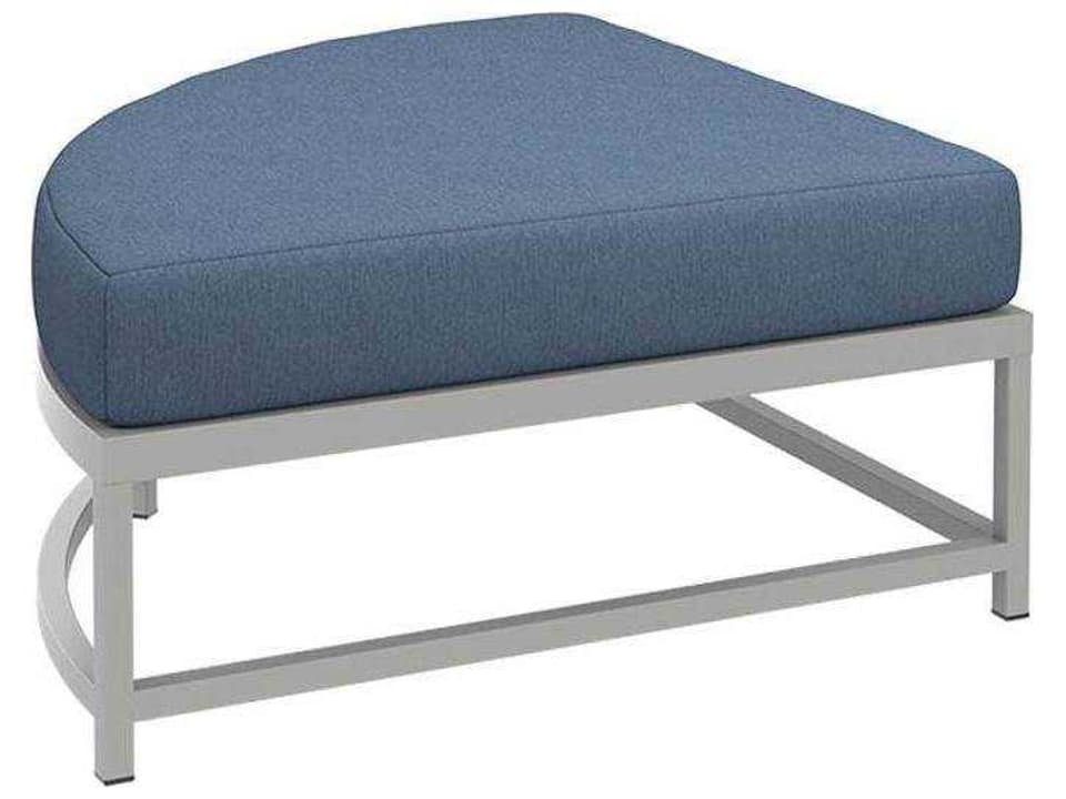 Cabana Club Curved Sectional Ottoman with RELAXplus Cushions