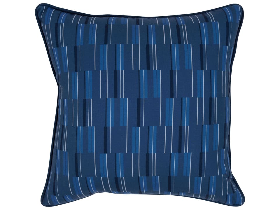 Nantucket Indoor Outdoor Throw Pillow in Blue
