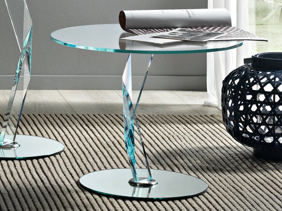 Bakkarat Round Glass End Table