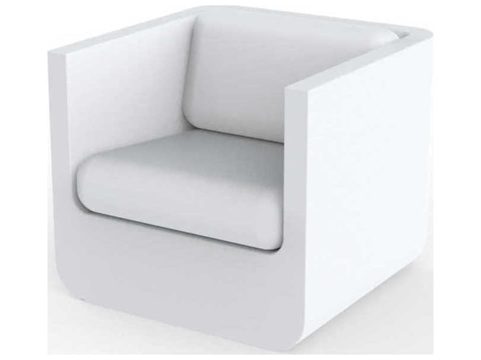 Ulm Lounge Chair Modern Outdoor Seating