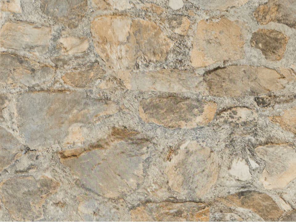 Outdoors In Tumbled Tan / Grey Field Stone Grasscloth