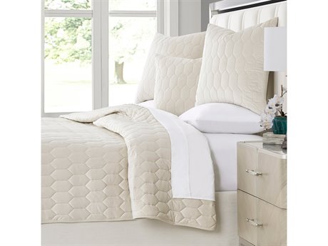 Michael Amini Bedding Niagara 4-Piece King Quilt Set - Sand