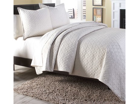 Michael Amini Taylor Linen Three-Piece Queen Coverlet/Duvet Set