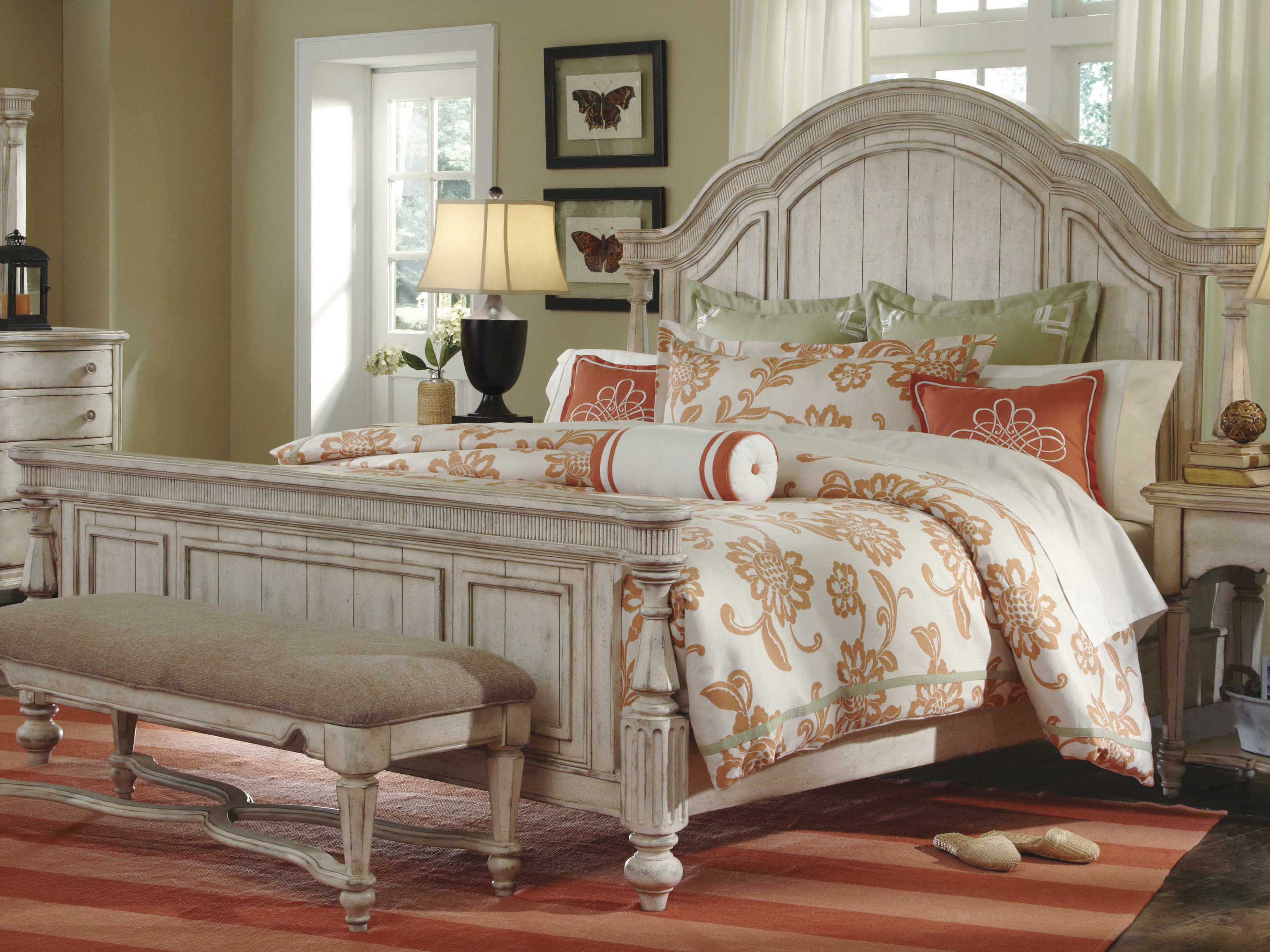 A.R.T. Furniture Belmar King Panel Bed | AT1891362617