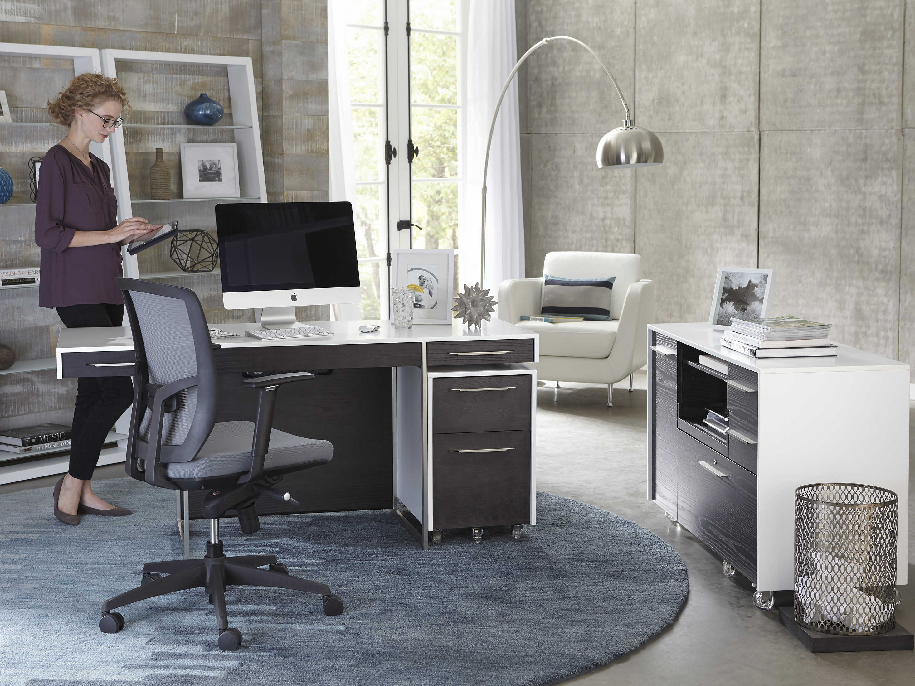 Bdi Format 64 L X 24 W Rectangular Satin White Charcoal Computer Bdi Format 64 L X 24 W Rectangular Satin White Charcoal