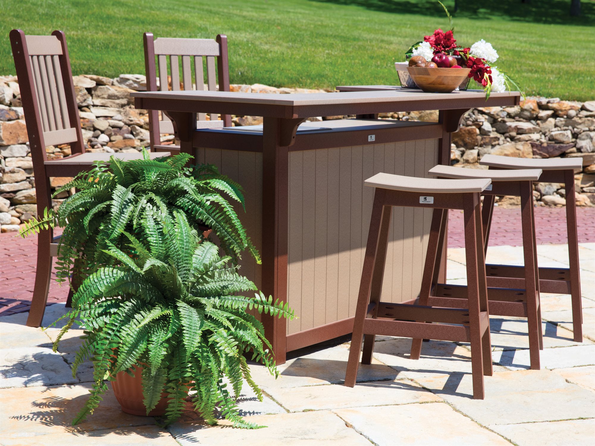 garden bar and stool set