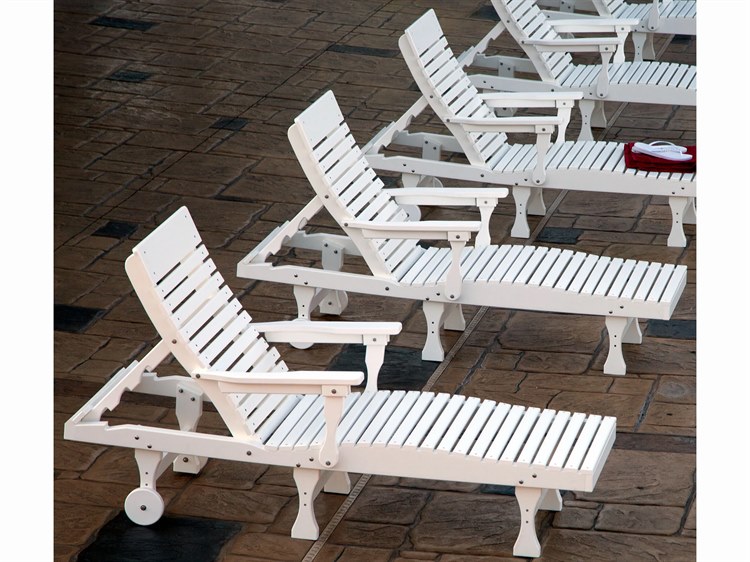 Berlin Gardens Casual Back Recycled Plastic Outdoor Lounge Set