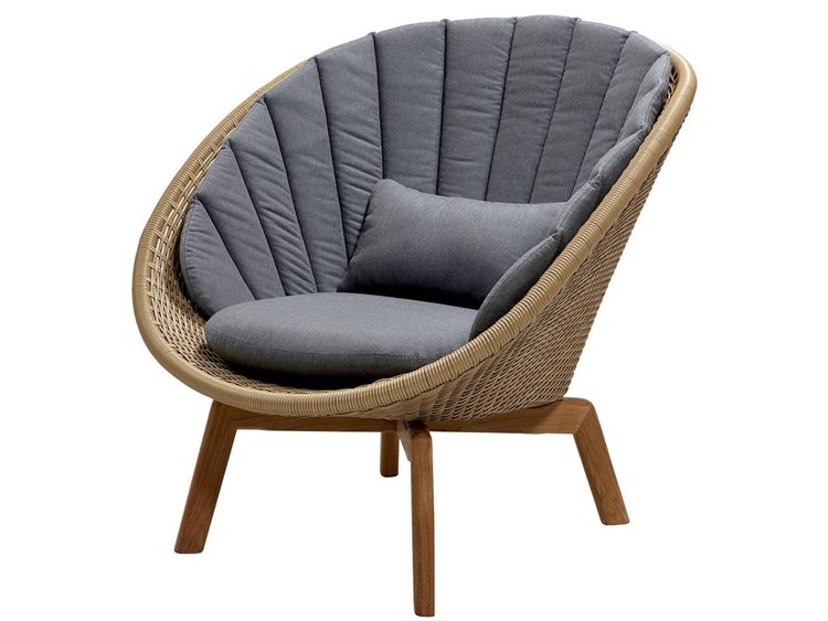 Cane Line Outdoor Peacock Wicker Lounge Chair
