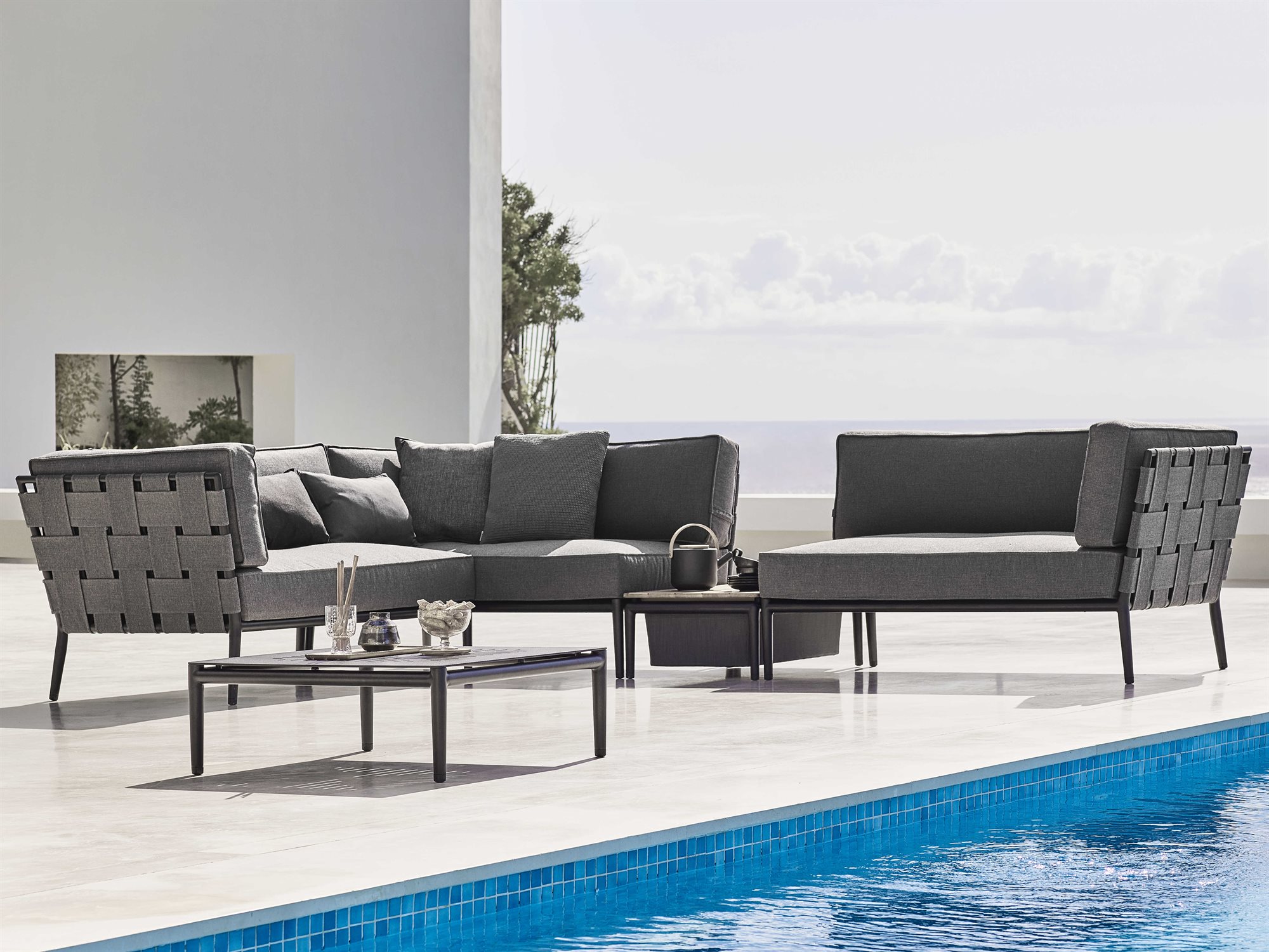 Cane Line Outdoor Conic Aluminum Cushion Lounge Set | 8533SFTG-SET