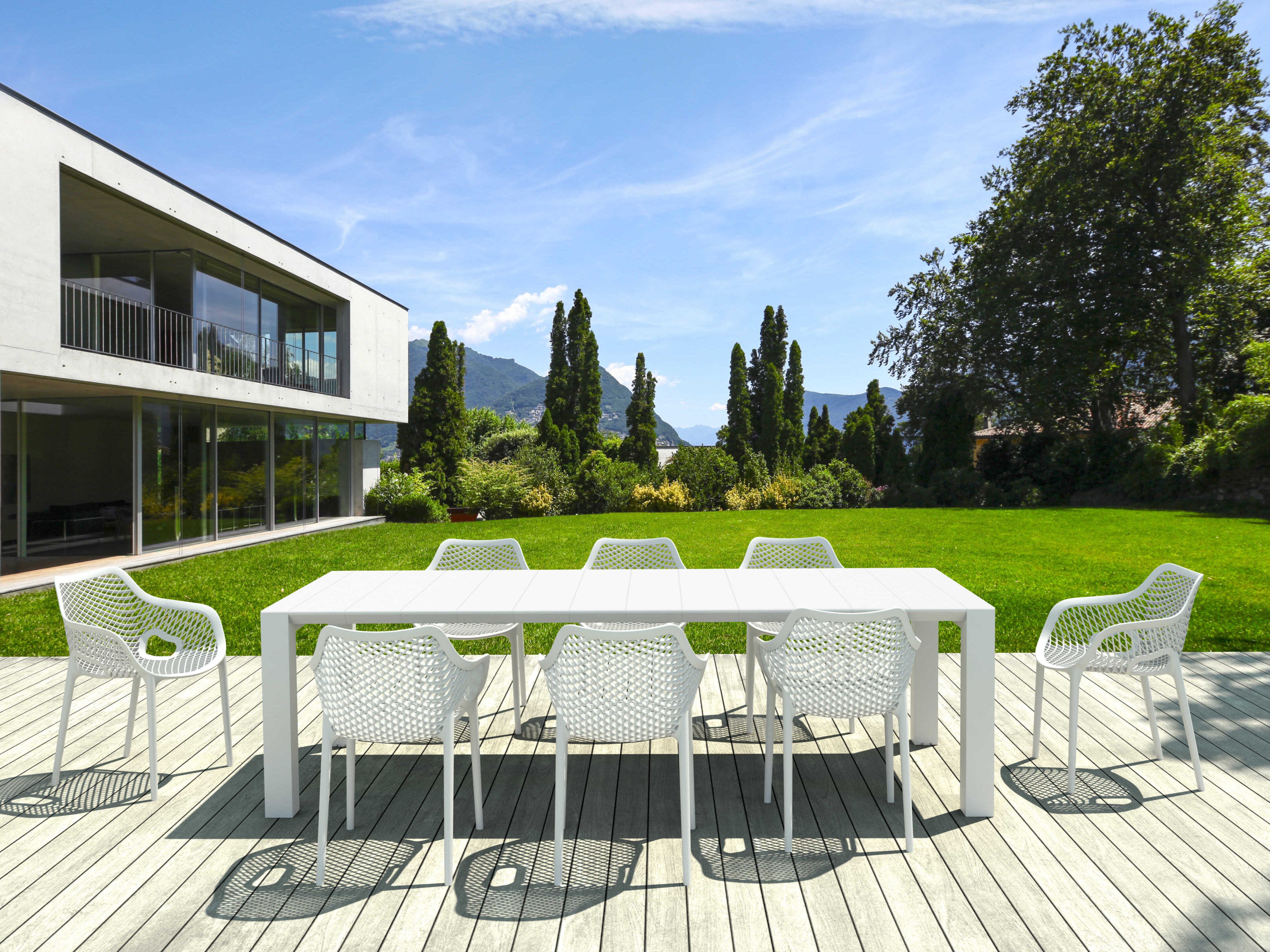 Compamia Air White Polypropylene Dining Set