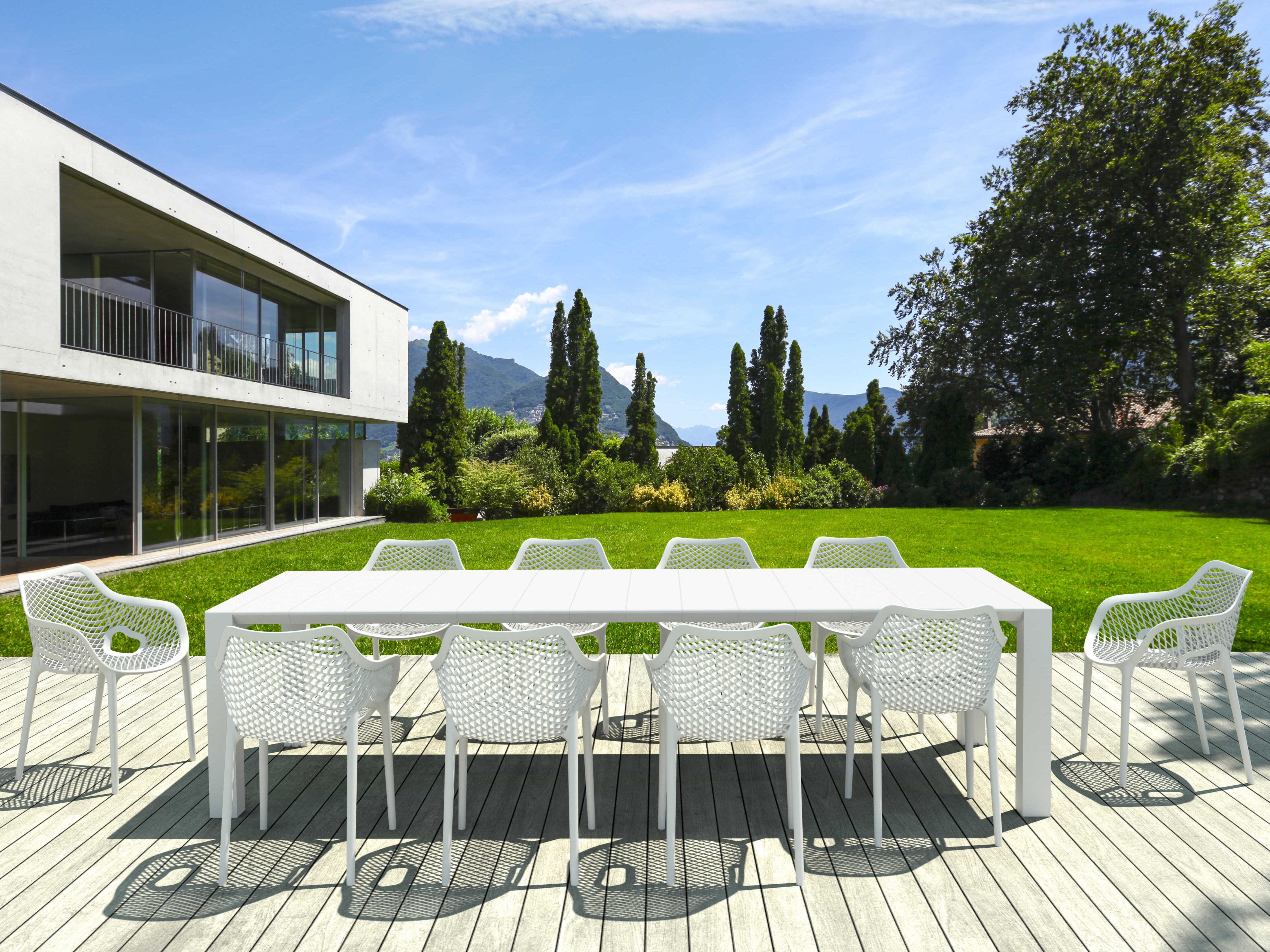 Compamia Air White Polypropylene Dining Set
