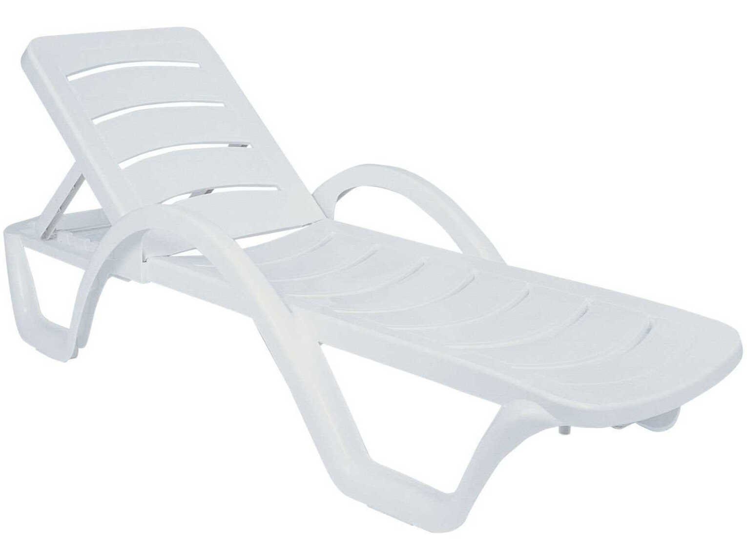 Compamia Sunrise White Resin Chaise Lounge (Set of 4)