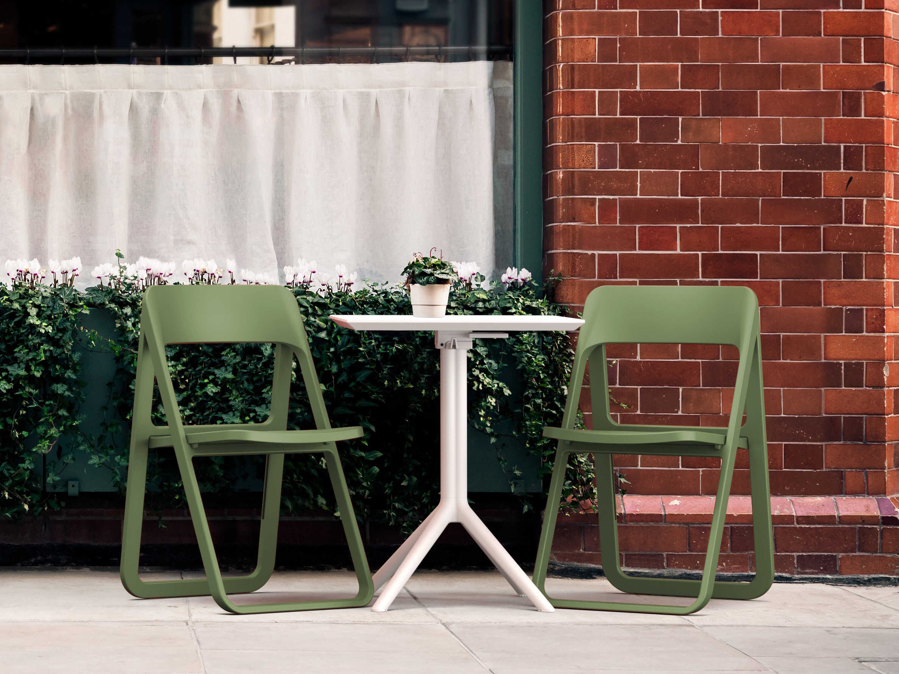 Compamia Dream Olive Green White Polypropylene Dining Set