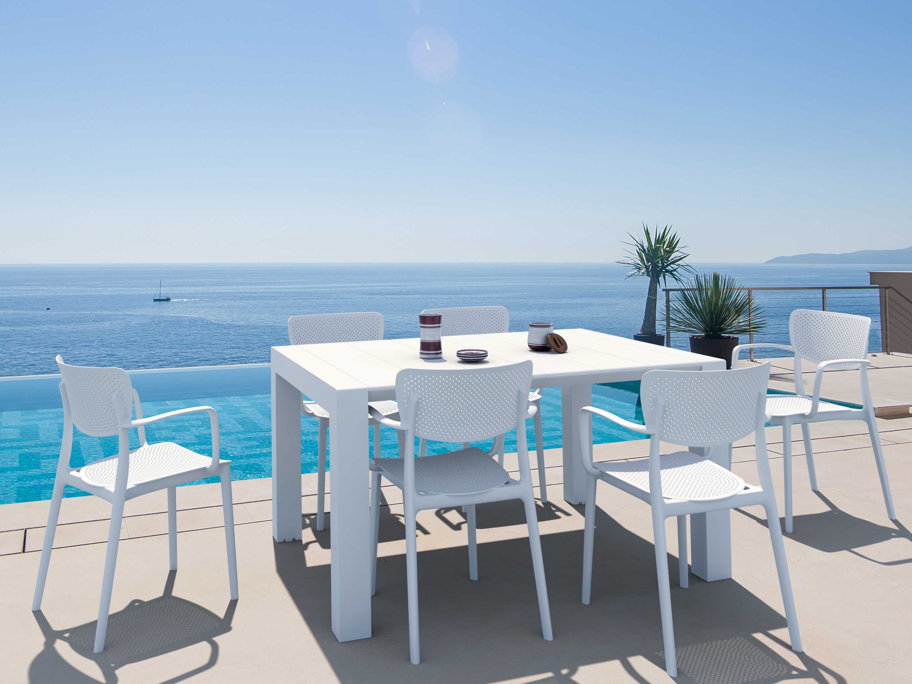 Compamia Loft White Polypropylene Dining Set