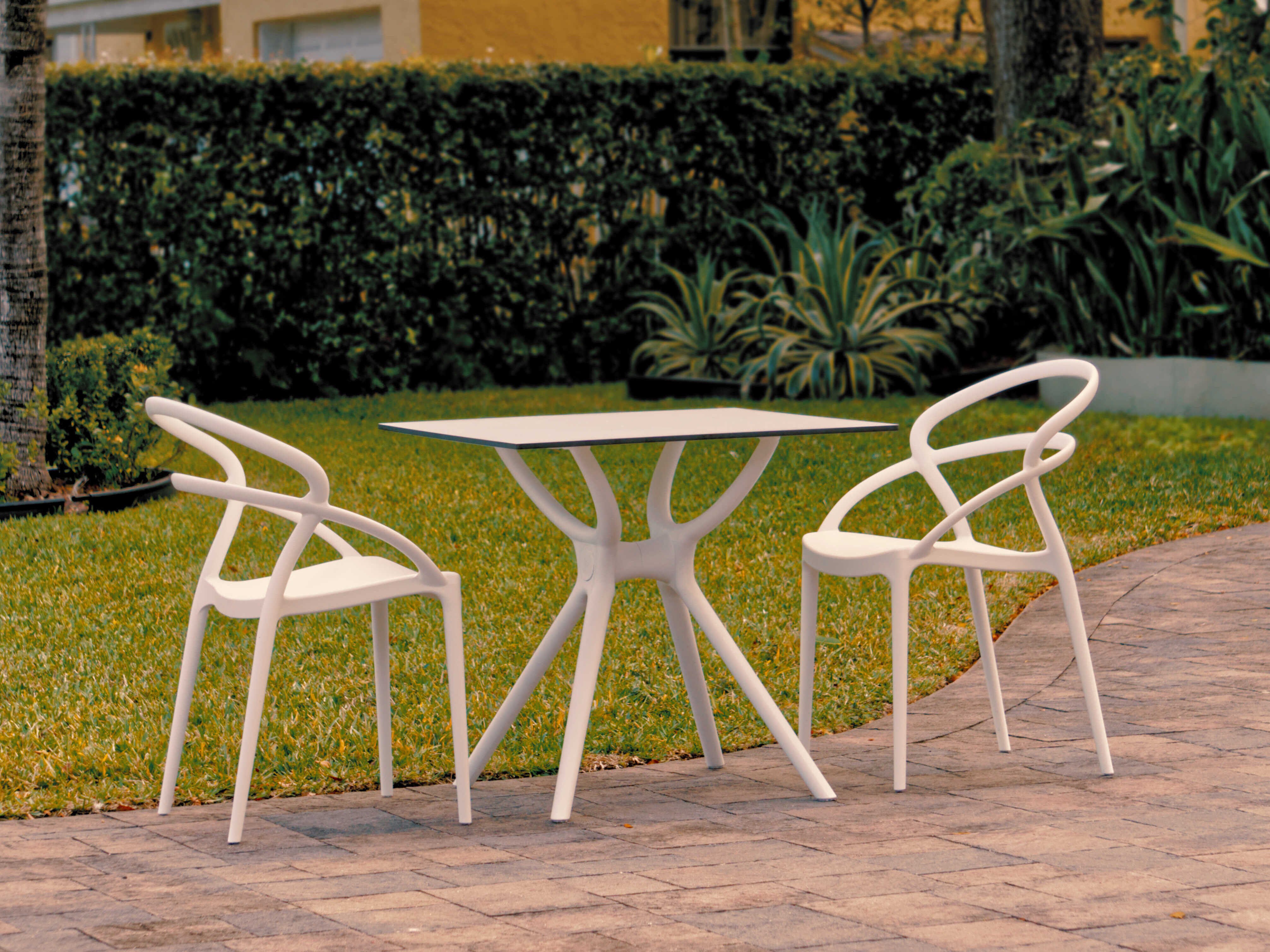 Compamia Pia White Polypropylene Dining Set
