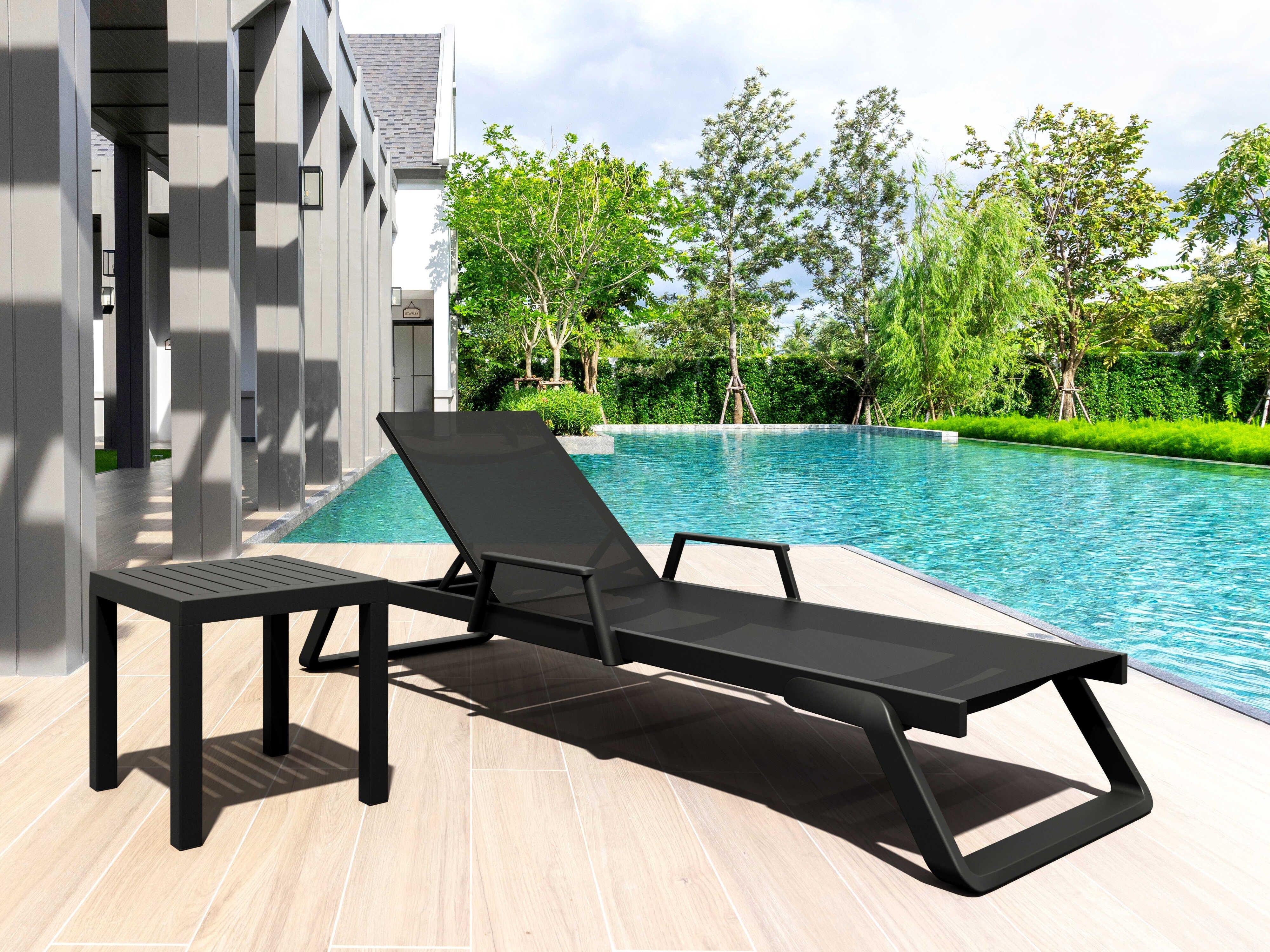 Compamia Tropic Aluminum Sling Lounge Set