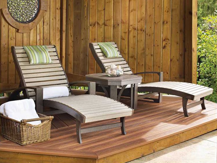 C.R. Plastic St. Tropez Chaise Lounge with wheels L38