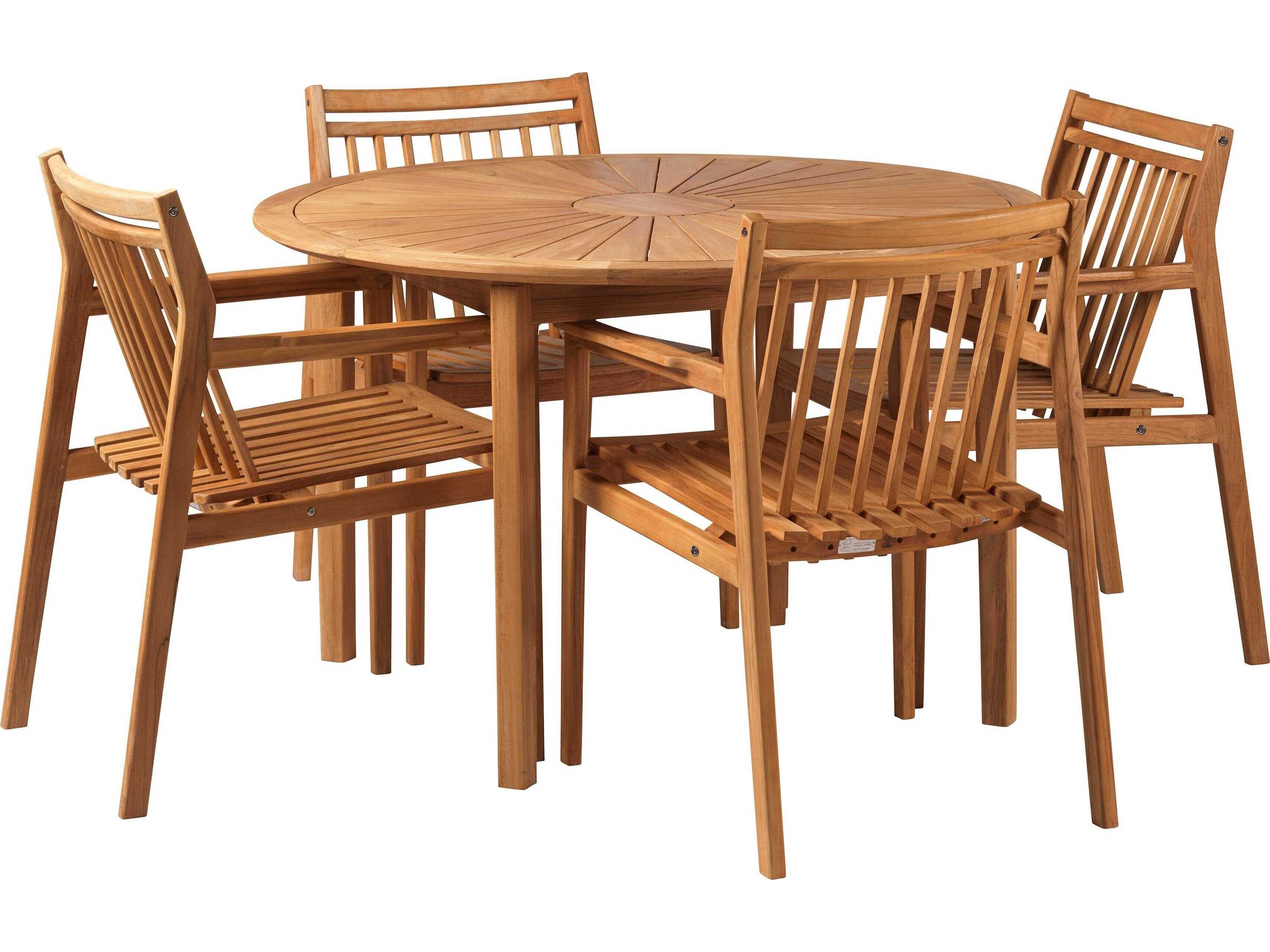 FDB Mobler Outdoor Sammen Wood Dining Set