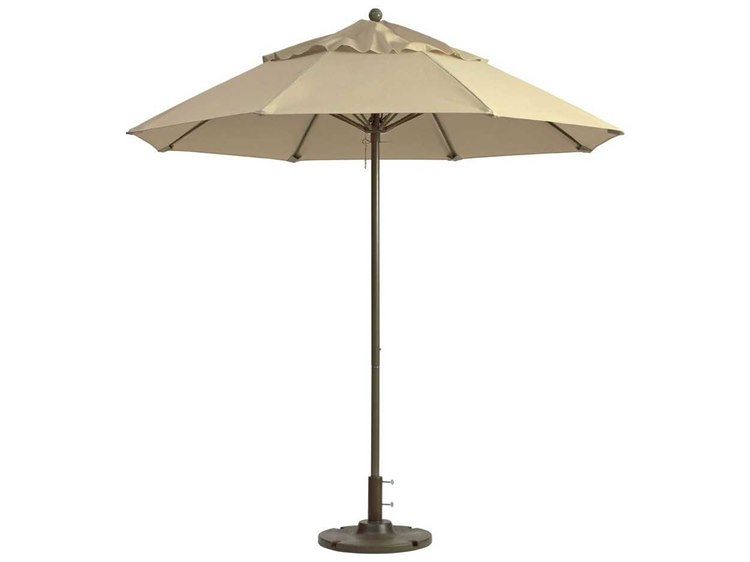 Grosfillex Windmaster Aluminum 9" Foot Round Fiberglass Umbrella in Khaki