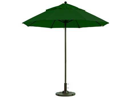 Grosfillex Windmaster Aluminum 9'' Foot Round Fiberglass Umbrella in Fern Green