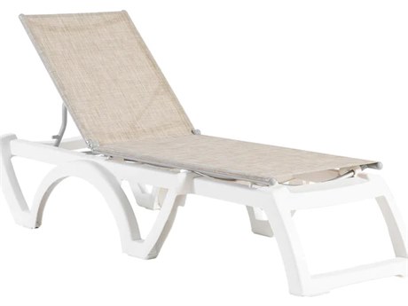 Grosfillex Jamaica Beach Sling Resin White Adjustable Chaise Lounge in Straw