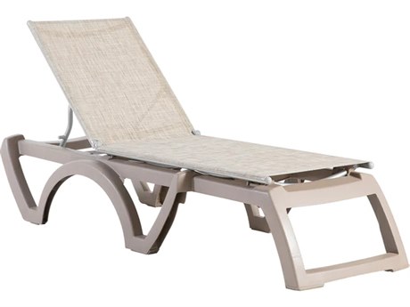 Grosfillex Jamaica Beach Sling Resin French Taupe Adjustable Chaise Lounge in Straw