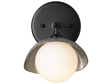 Hubbardton Forge Brooklyn 1-Light Glass Wall Sconce