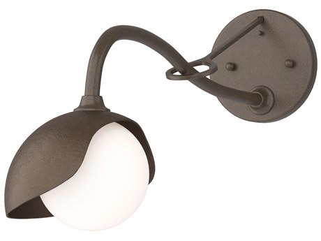 Hubbardton Forge Brooklyn 1-Light Glass Wall Sconce