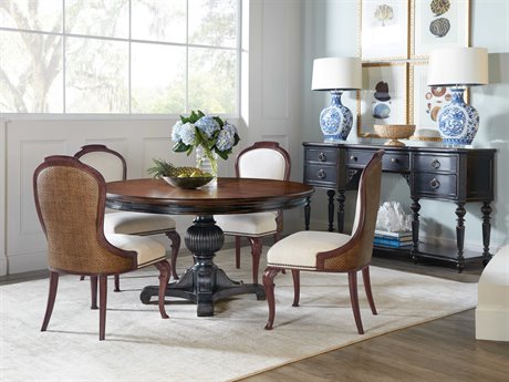 Hooker Furniture Charleston Cherry Wood Dining Room Set
