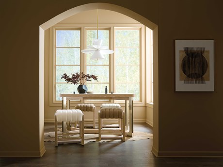 Hooker Furniture Banyon Bay Oak Wood Dining Room Set