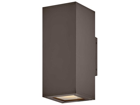Hinkley Tetra 2 - Light Outdoor Wall Light