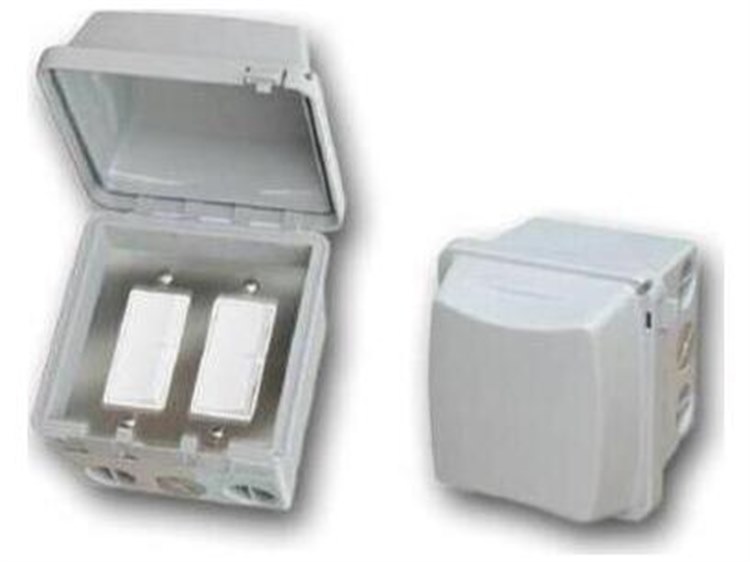 Infratech Value Controls Dual On/Off Switch Surface Mount & Gang Box AMP Per Pole