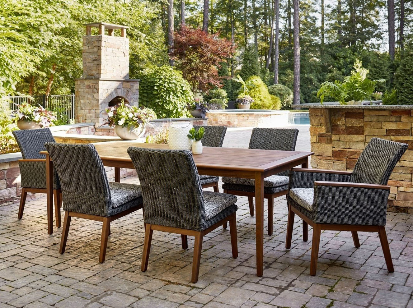 Jensen Outdoor Furniture Coral IPE Dining Set