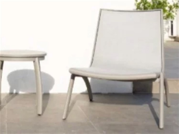 Schnupp Patio Luna Sling Aluminum White Lounge Chair in Cast Silver