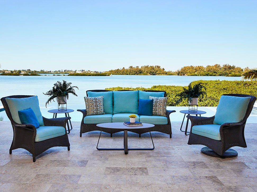 Lloyd Flanders Mandalay Wicker Cushion Lounge Set