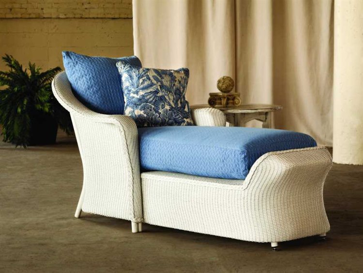 Lloyd Flanders Reflections Wicker Outdoor Patio Lounge Set