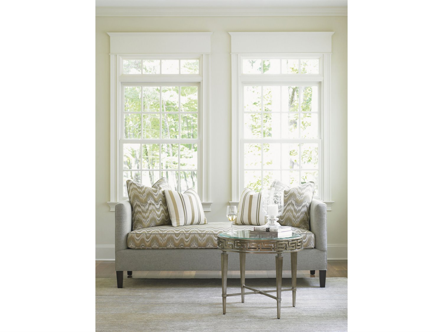 Lexington Tower Place Aston 28'' Wide Gold Leaf Round End Table LX010706951