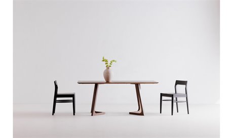 Moe's Home Owing Dining Set