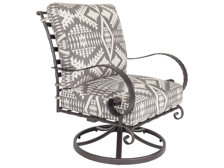OW Lee Classico Arms Patio Lounge Chair 3