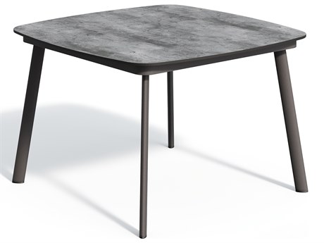 Oxford Garden Eiland Aluminum Carbon 45'' Square HPL Top Bar Table with Umbrella Hole