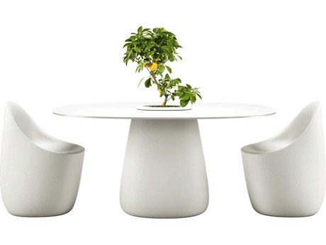 Qeeboo Outdoor Cobble White Warm Recycled Plastic Dining Set
